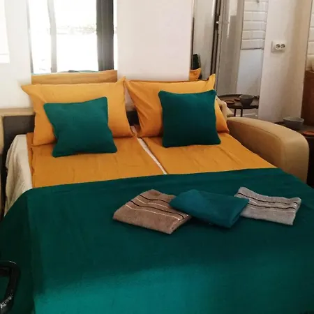 Apartment Cradle Of *